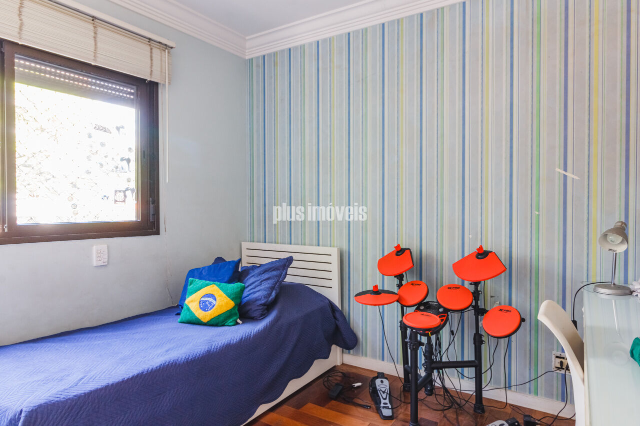 Apartamento à venda com 4 quartos, 200m² - Foto 18