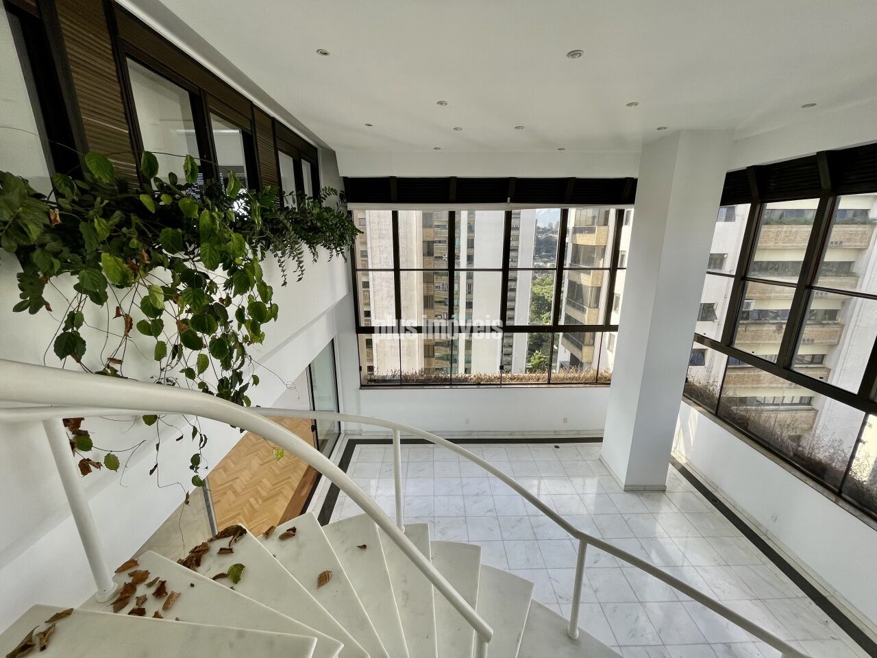 Apartamento à venda com 4 quartos, 541m² - Foto 19