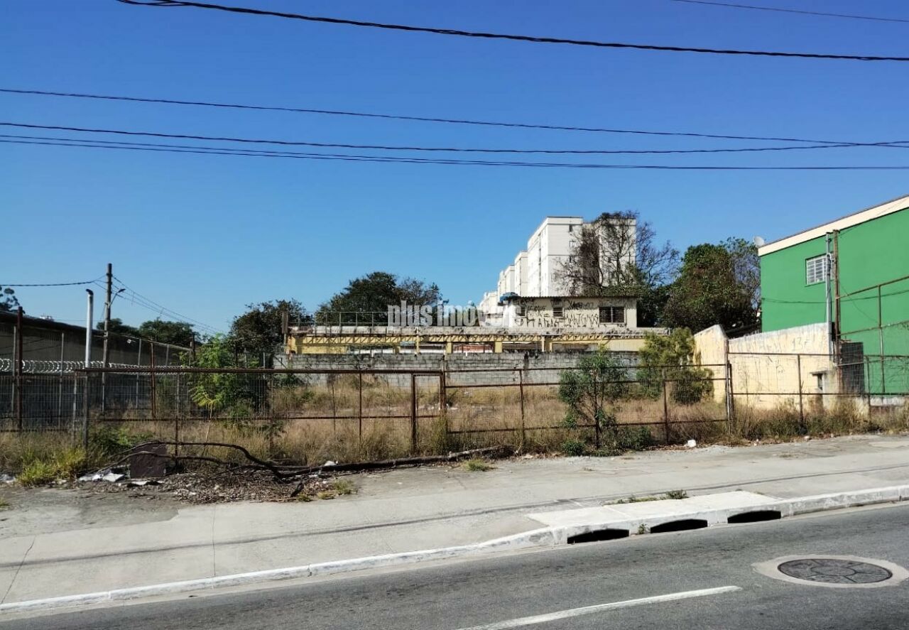 Loteamento e Condomínio, 1261 m² - Foto 2