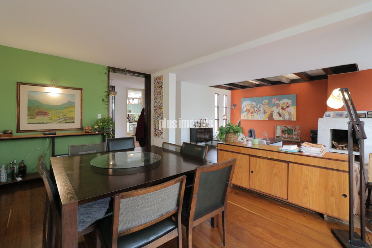 Casa à venda com 3 quartos, 320m² - Foto 5