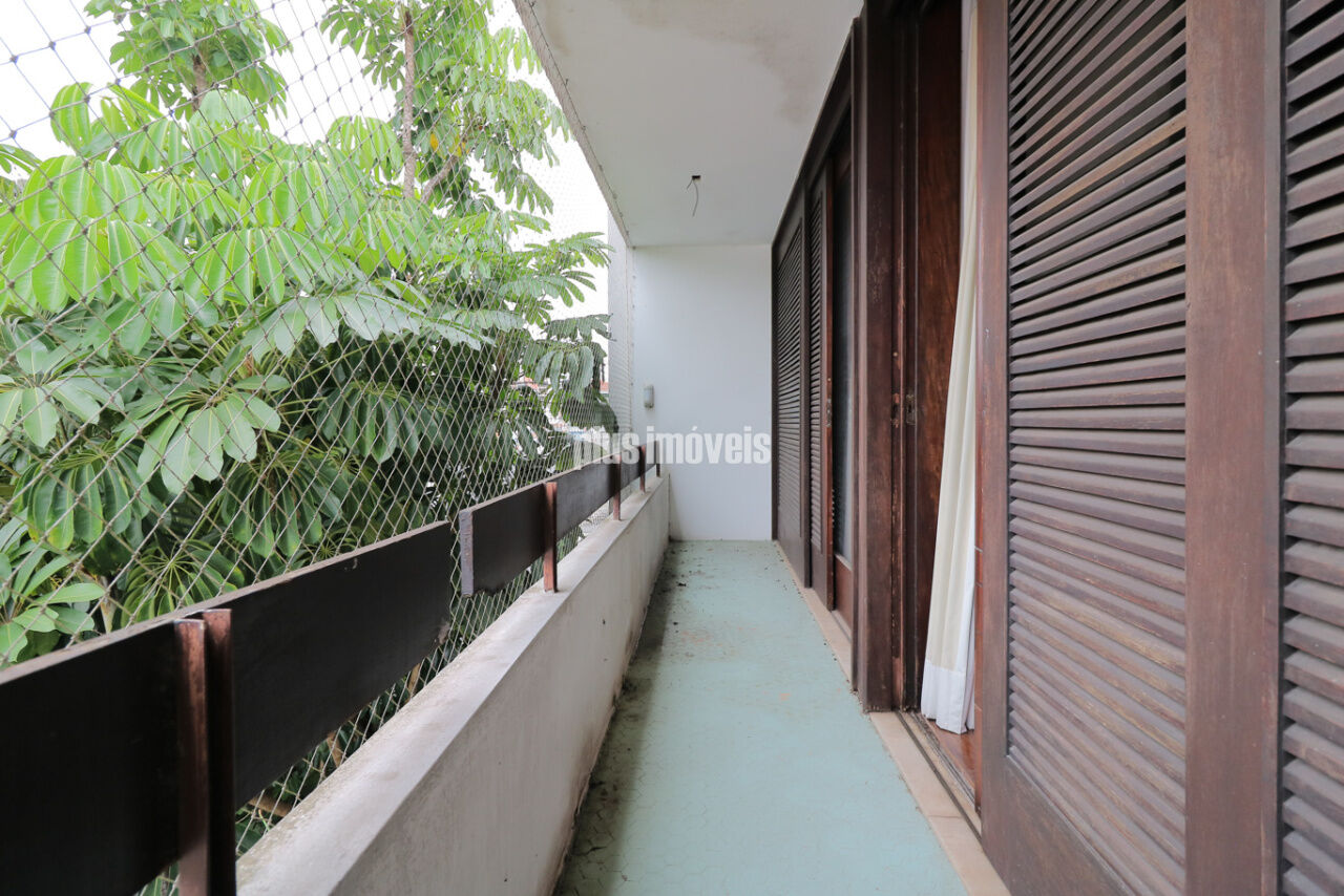 Casa à venda com 3 quartos, 320m² - Foto 23