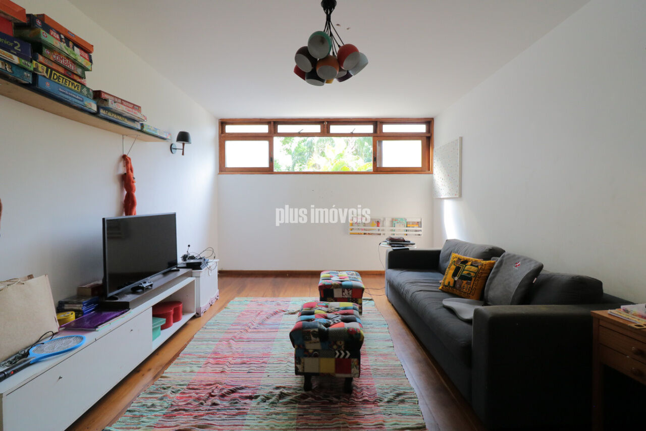 Casa à venda com 3 quartos, 320m² - Foto 12