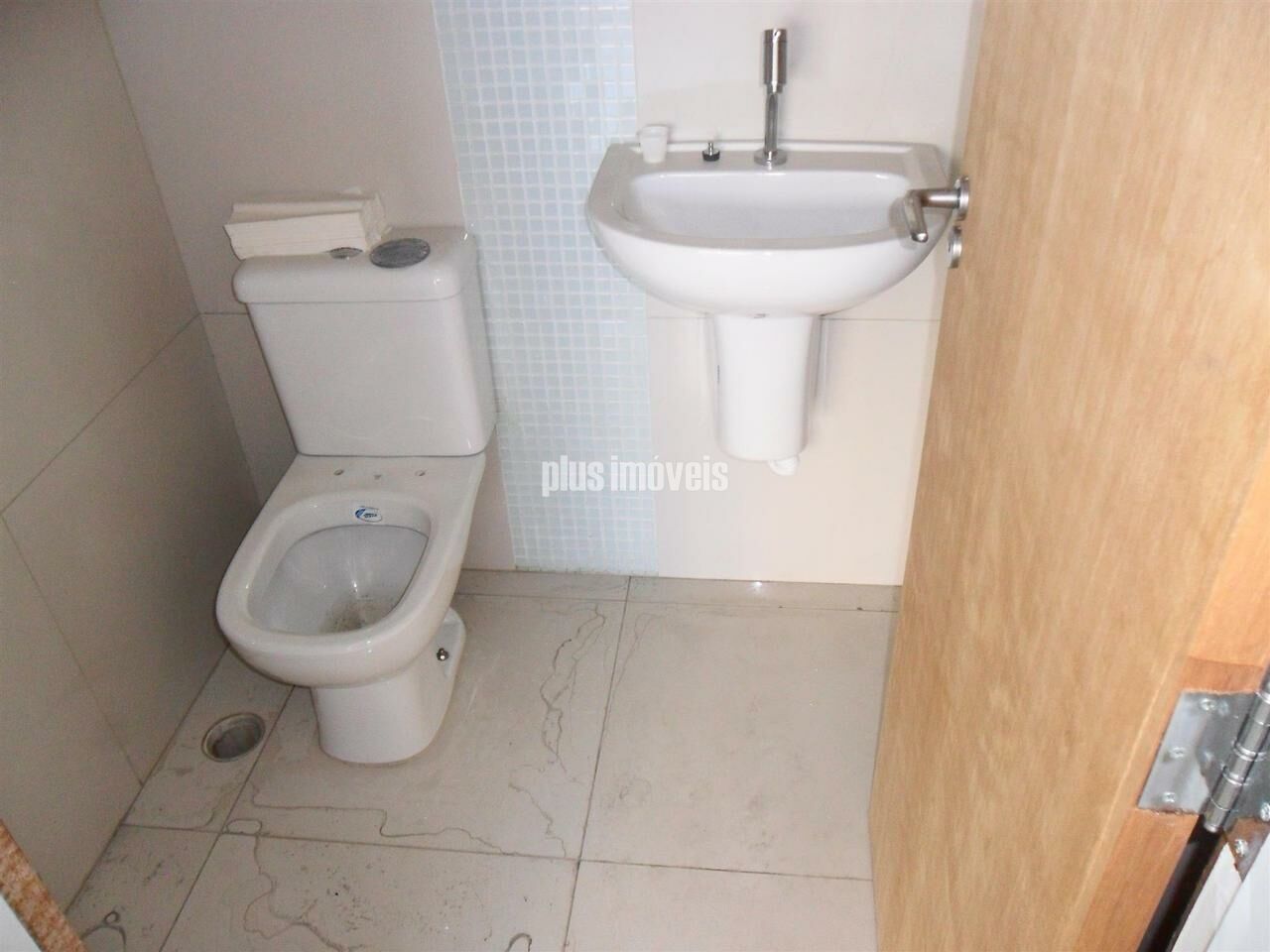 Casa Comercial à venda com 3 quartos, 100m² - Foto 10