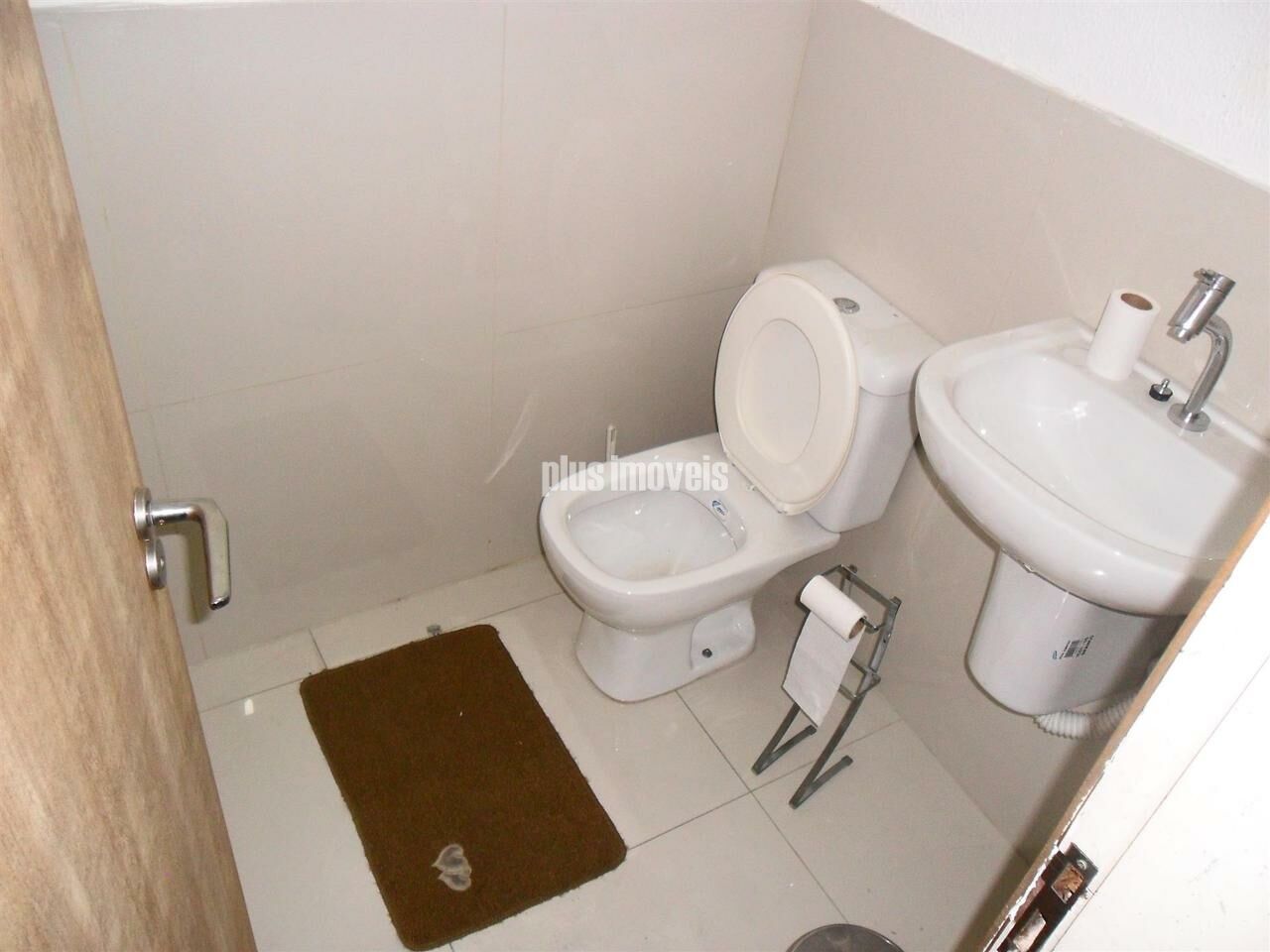 Casa Comercial à venda com 3 quartos, 100m² - Foto 9