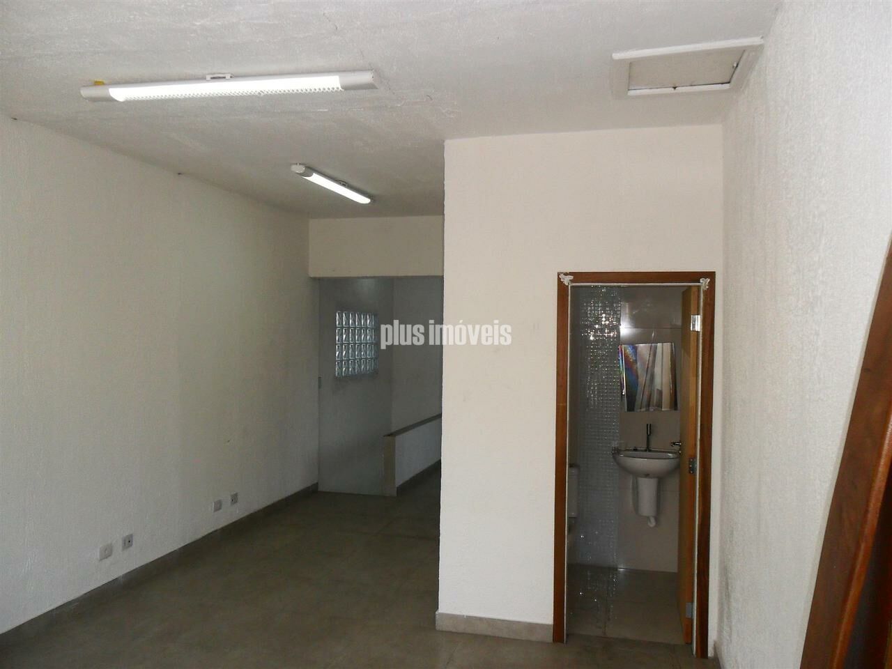 Casa Comercial à venda com 3 quartos, 100m² - Foto 5