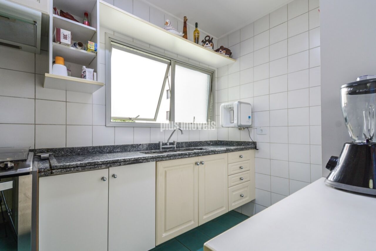 Apartamento à venda com 3 quartos, 133m² - Foto 32