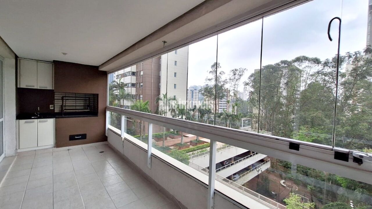 Apartamento, 3 quartos, 138 m² - Foto 2