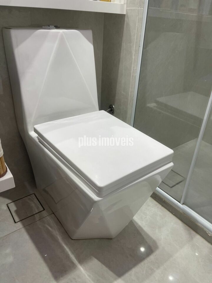 Apartamento à venda com 2 quartos, 42m² - Foto 19