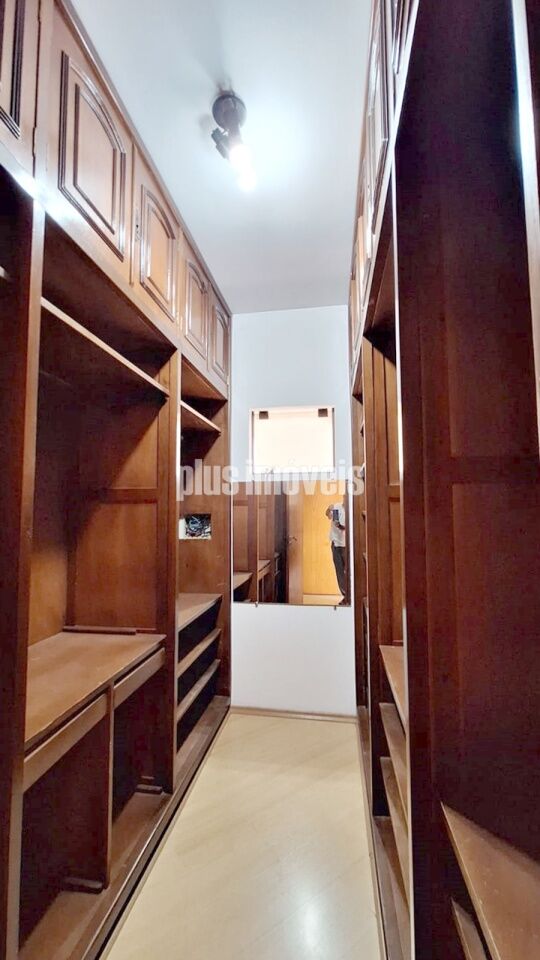 Casa, 4 quartos, 340 m² - Foto 31