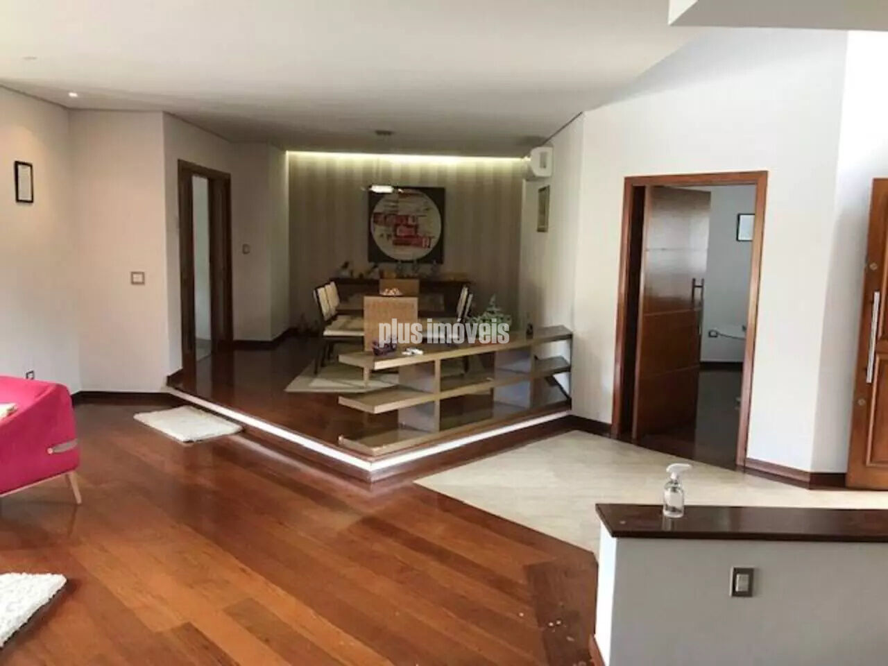 Casa de Vila à venda com 4 quartos, 614m² - Foto 16