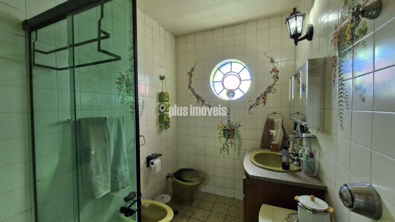 Casa à venda com 3 quartos, 360m² - Foto 17