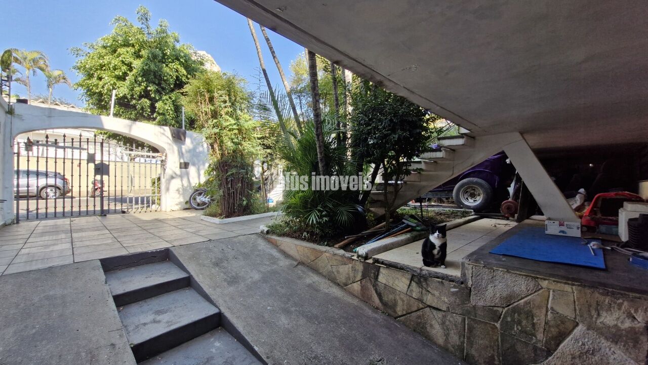 Casa à venda com 3 quartos, 360m² - Foto 37