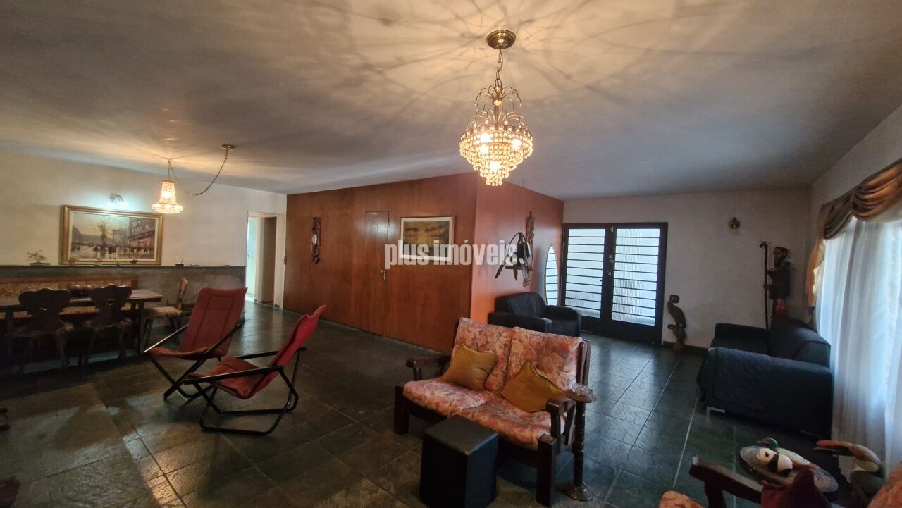 Casa à venda com 3 quartos, 360m² - Foto 4