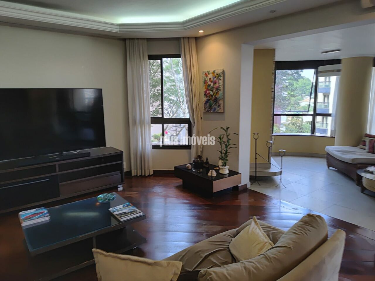 Apartamento, 4 quartos, 243 m² - Foto 1