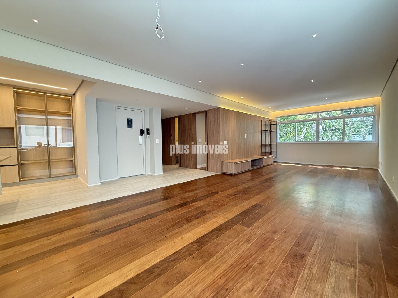 Apartamento, 3 quartos, 144 m² - Foto 1