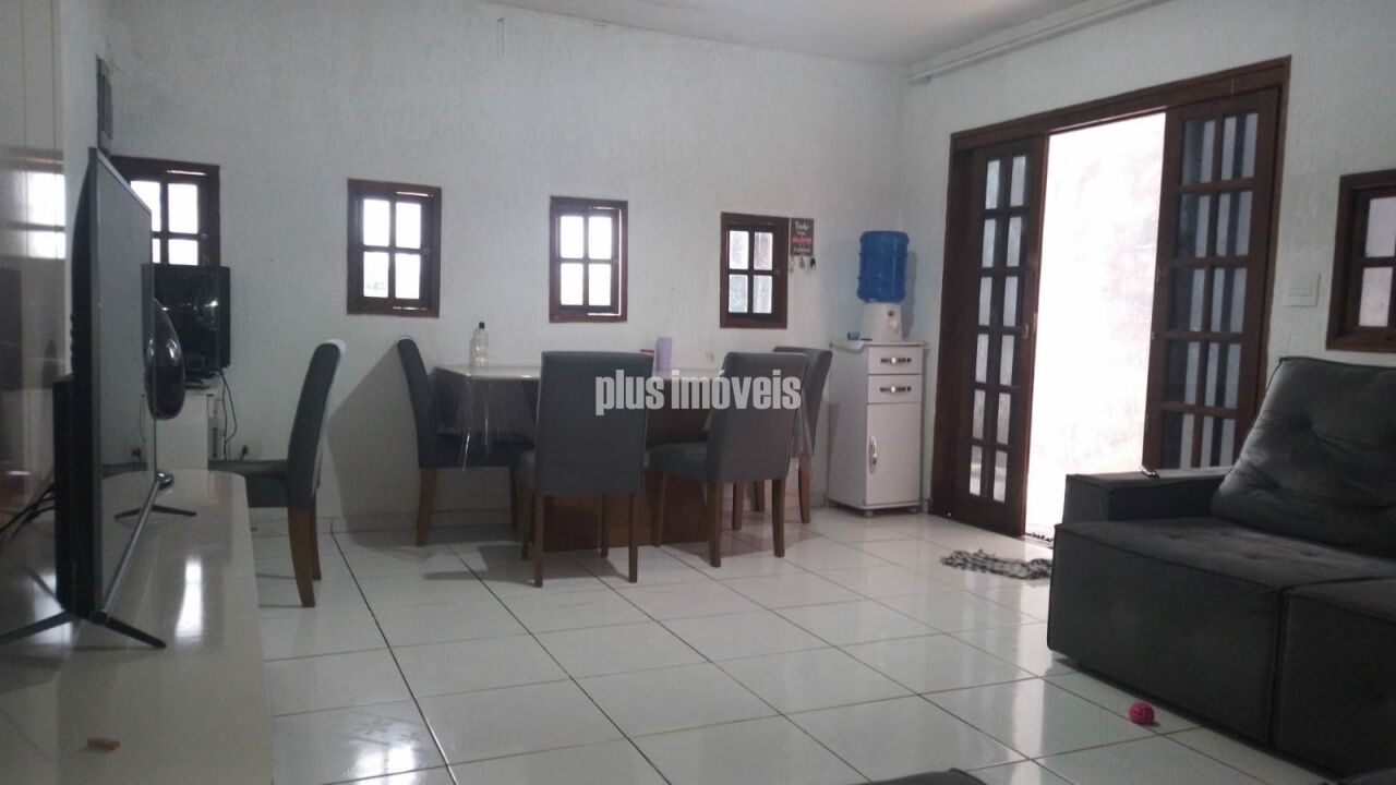 Casa, 3 quartos, 180 m² - Foto 2