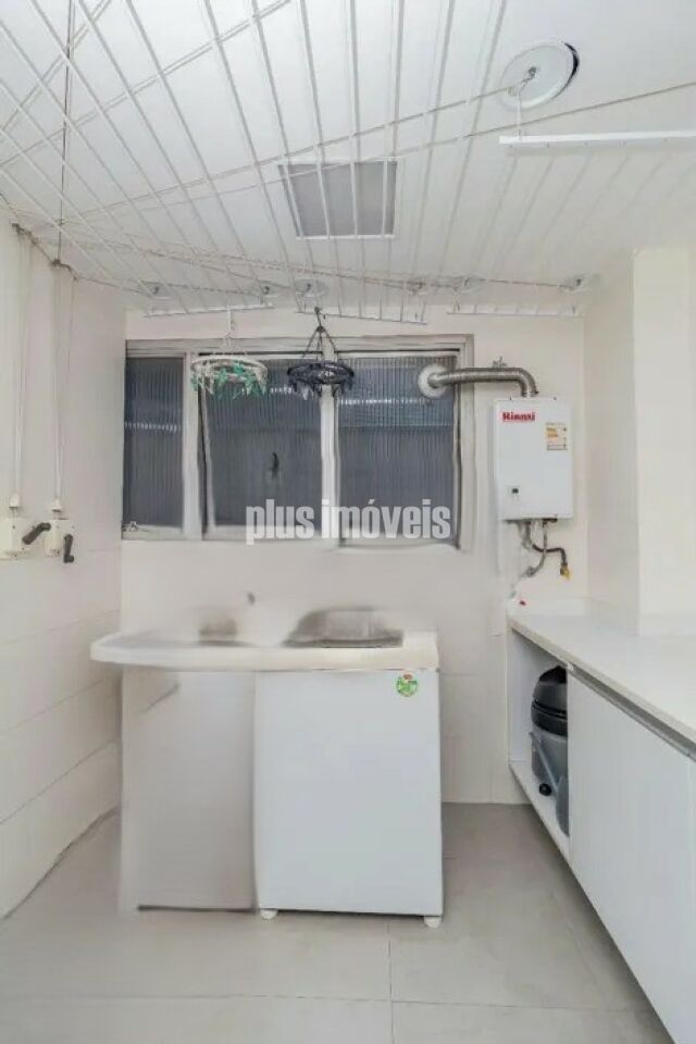 Apartamento à venda com 3 quartos, 207m² - Foto 10