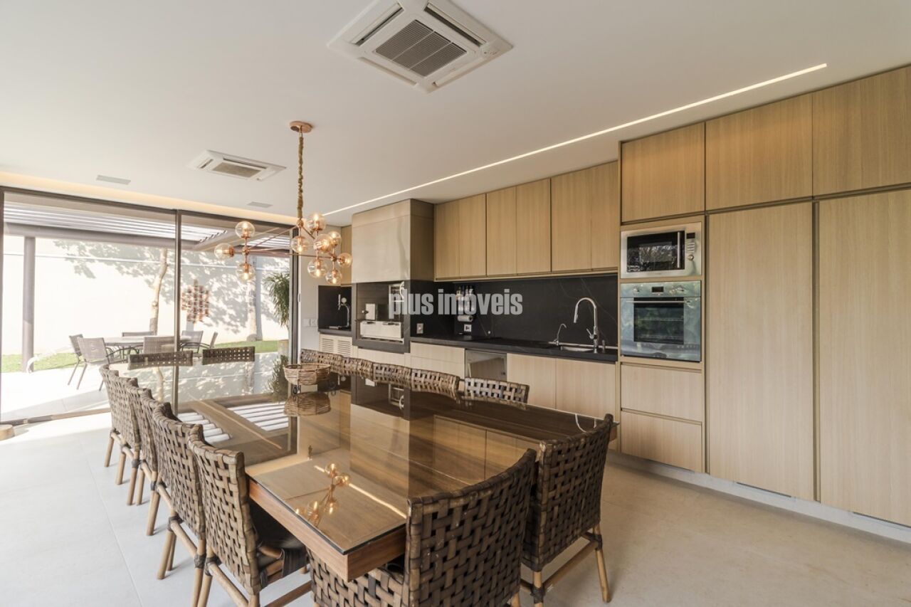 Casa à venda com 3 quartos, 550m² - Foto 29