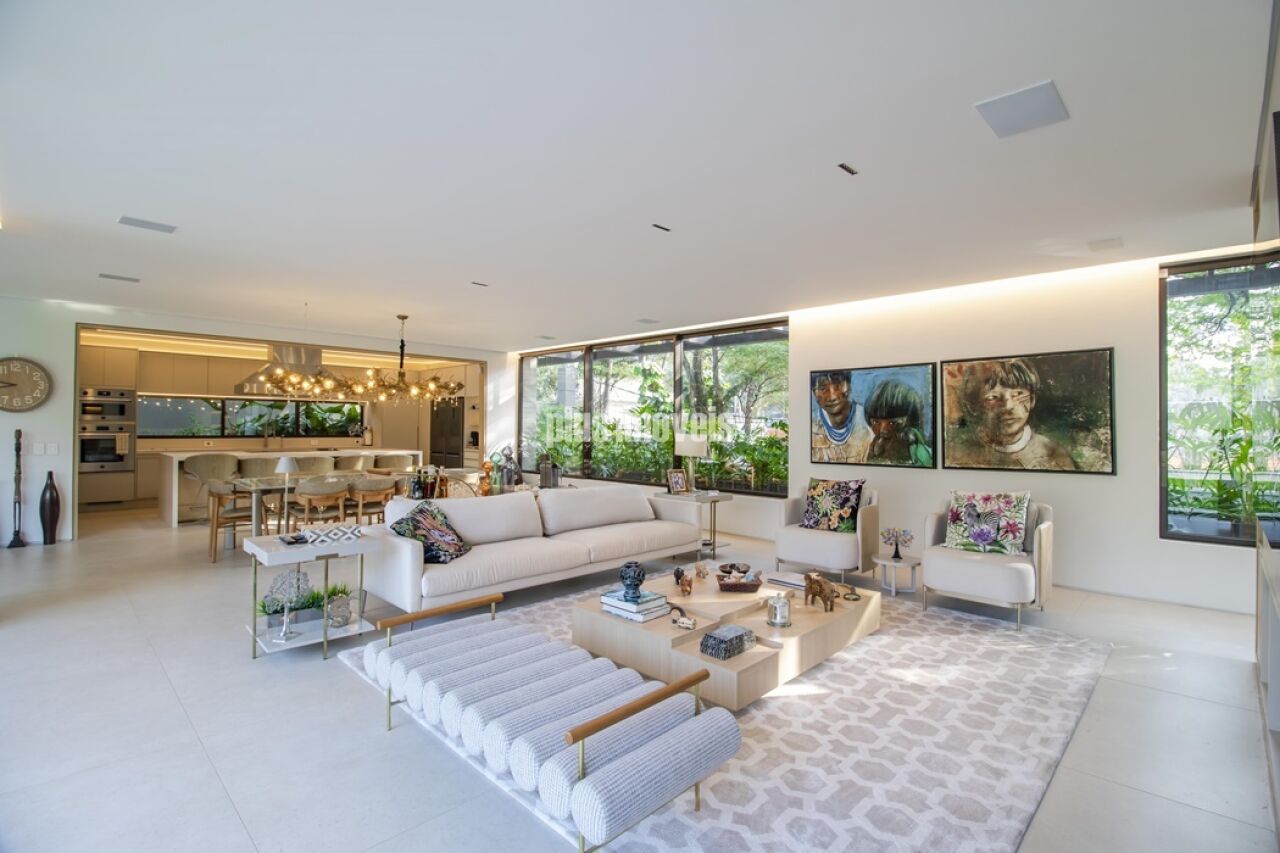 Casa à venda com 3 quartos, 550m² - Foto 4