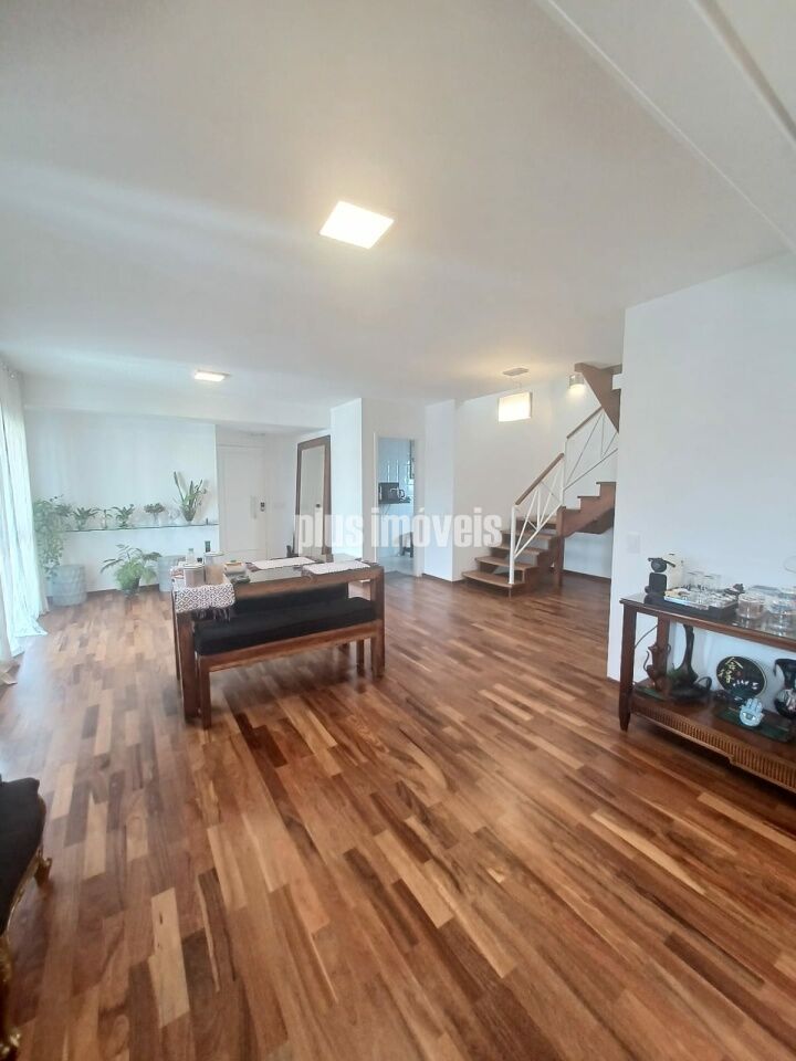 Apartamento, 3 quartos, 217 m² - Foto 2