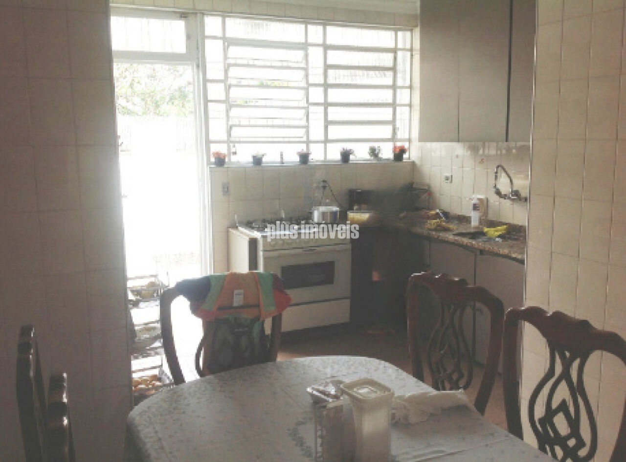 Casa, 3 quartos, 211 m² - Foto 2