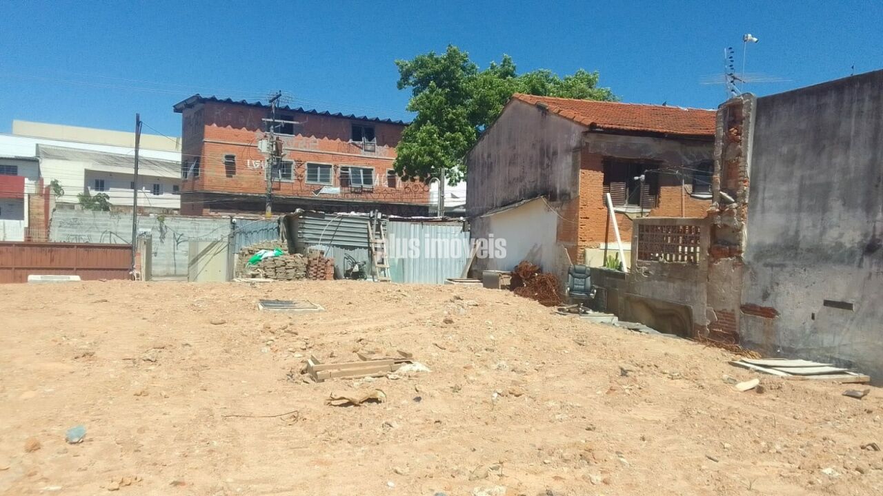 Terreno, 1900 m² - Foto 1