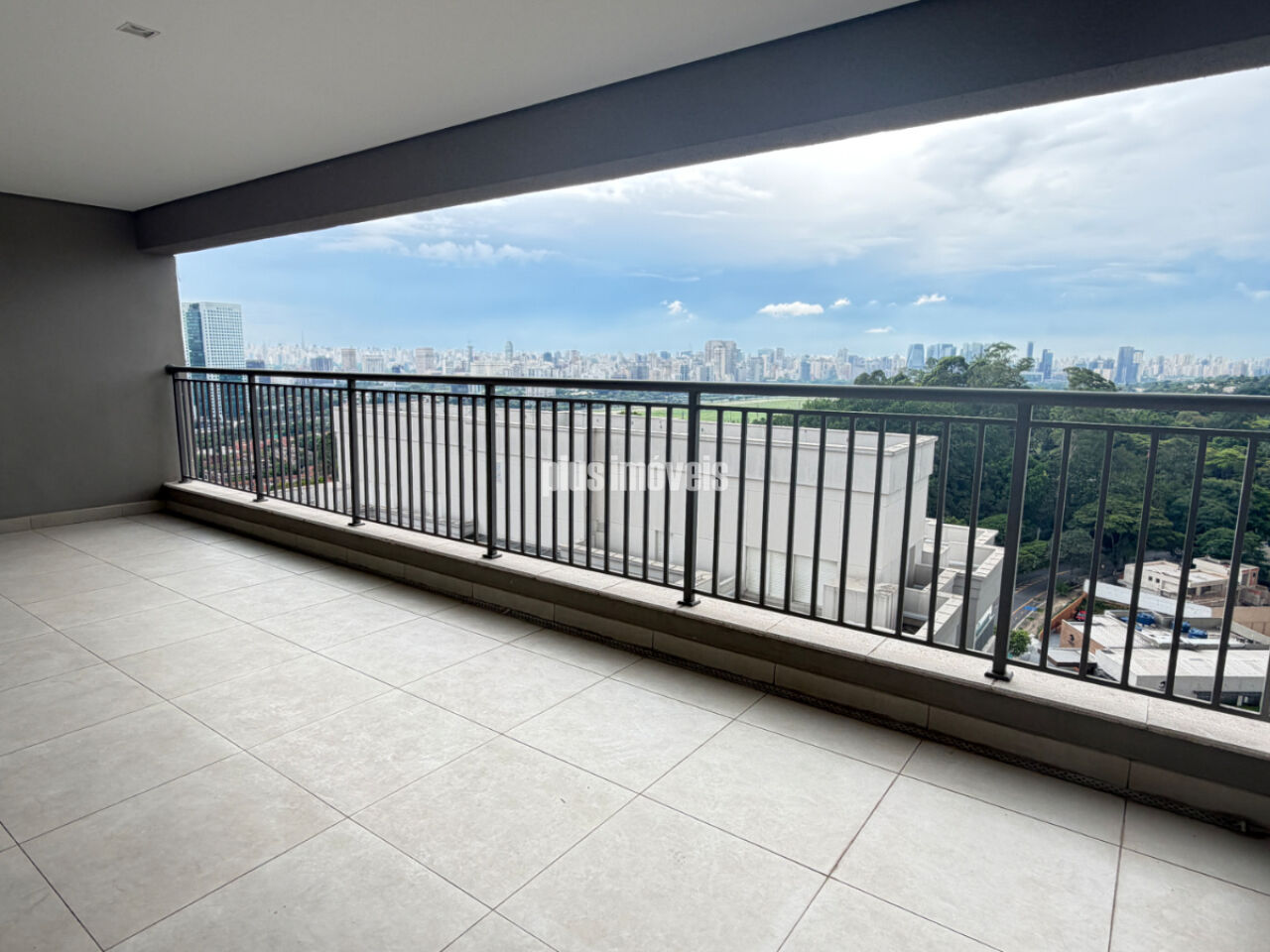 Apartamento, 4 quartos, 256 m² - Foto 2