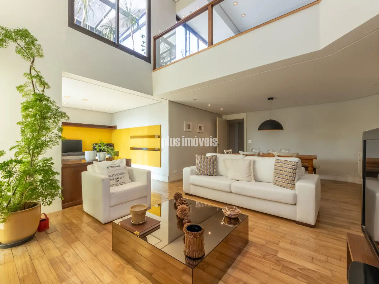 Apartamento, 3 quartos, 190 m² - Foto 1