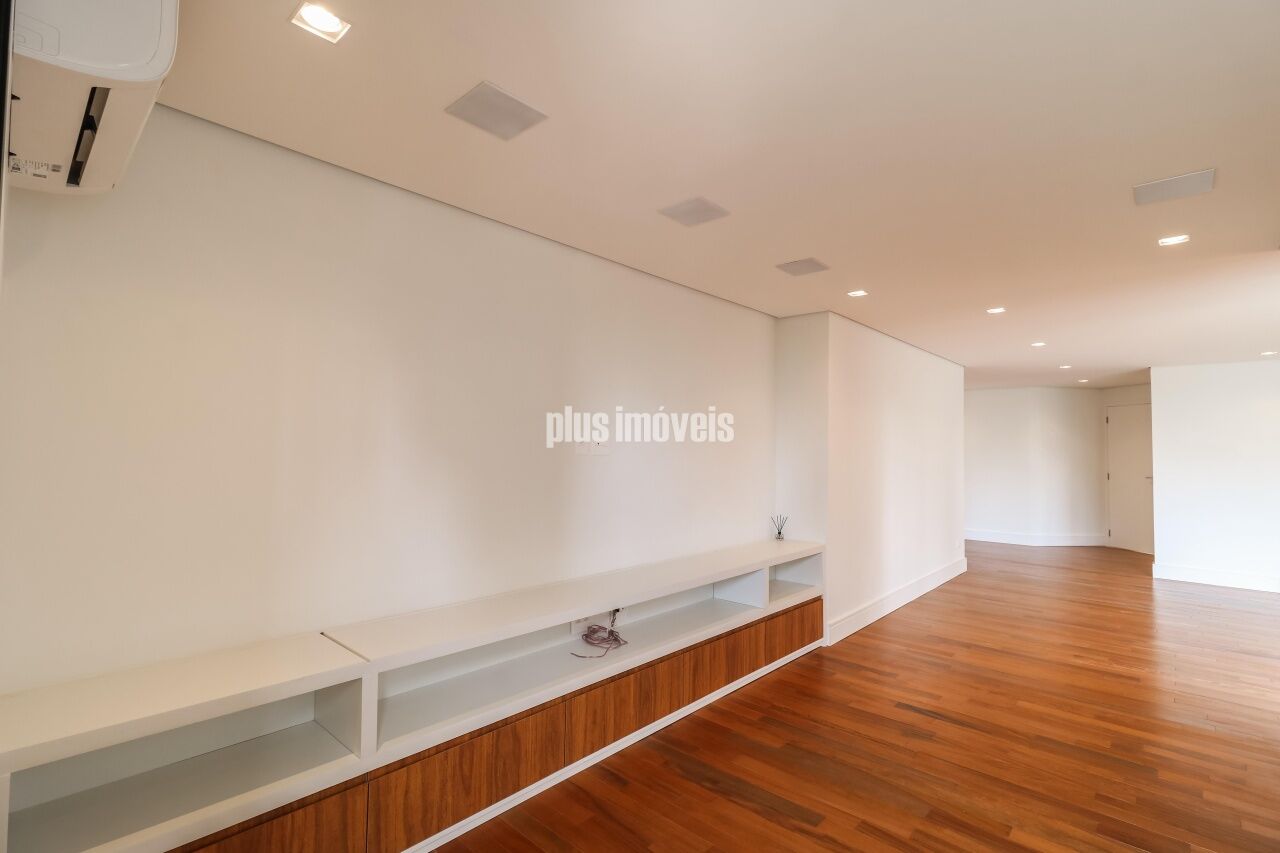 Apartamento, 3 quartos, 182 m² - Foto 2