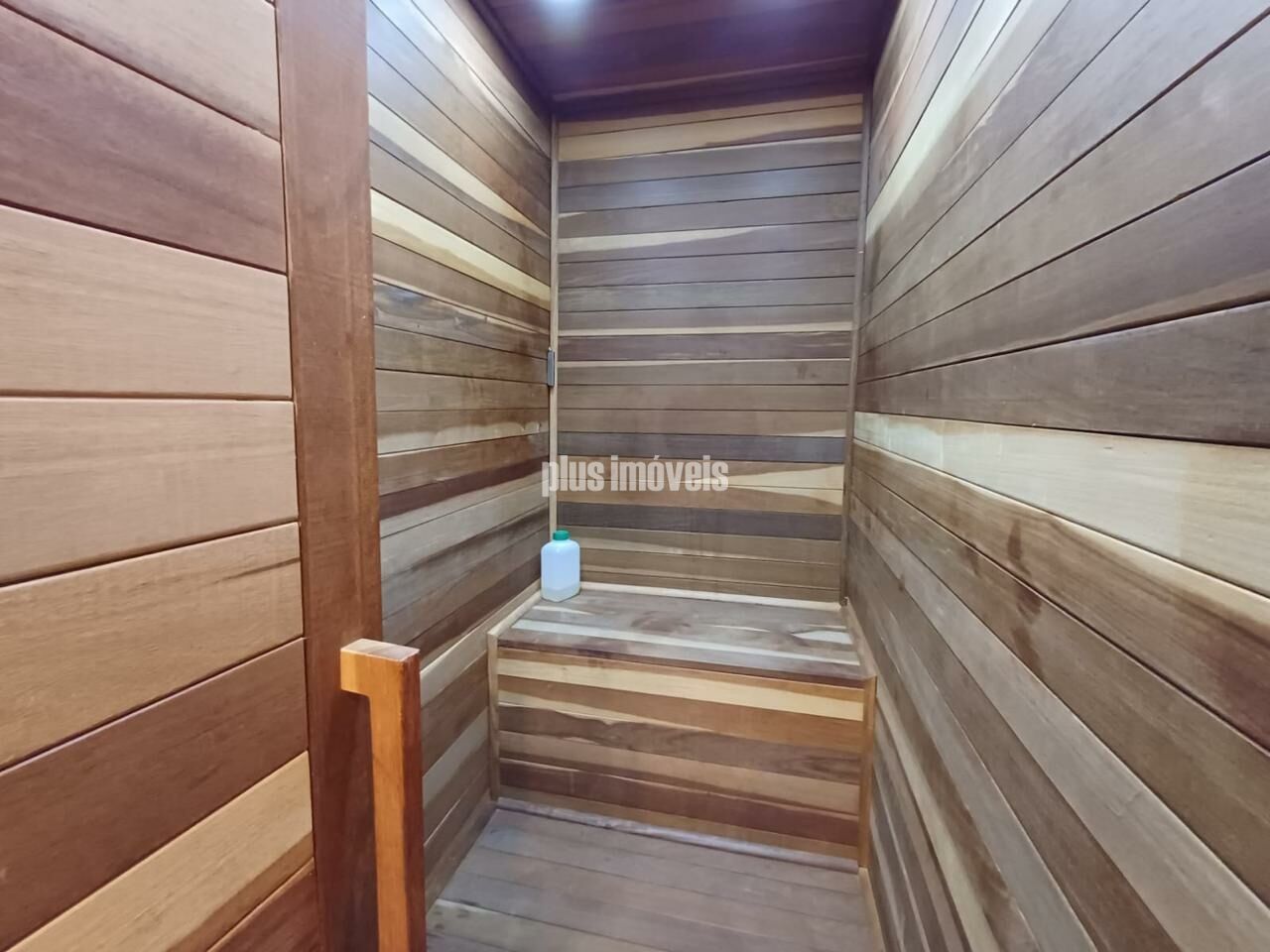 Casa, 1 quarto, 170 m² - Foto 26