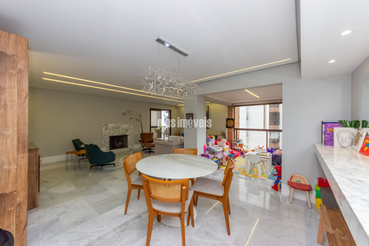 Apartamento, 4 quartos, 198 m² - Foto 10