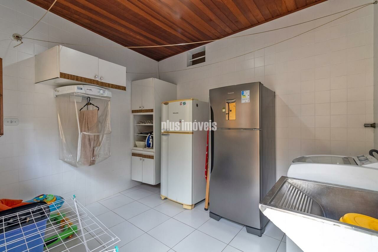 Casa, 3 quartos, 219 m² - Foto 19