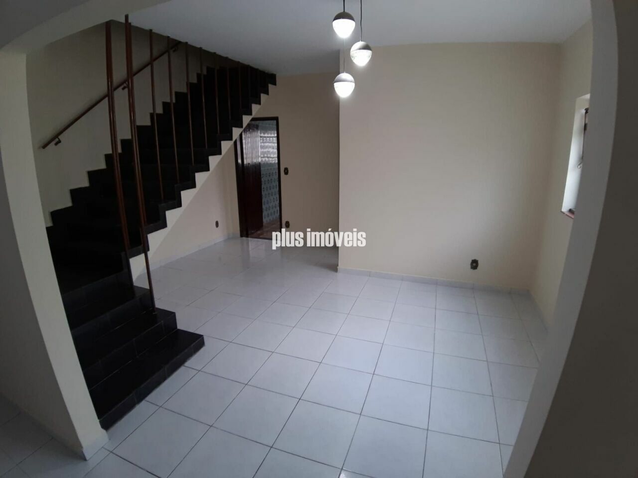 Casa, 3 quartos, 280 m² - Foto 1