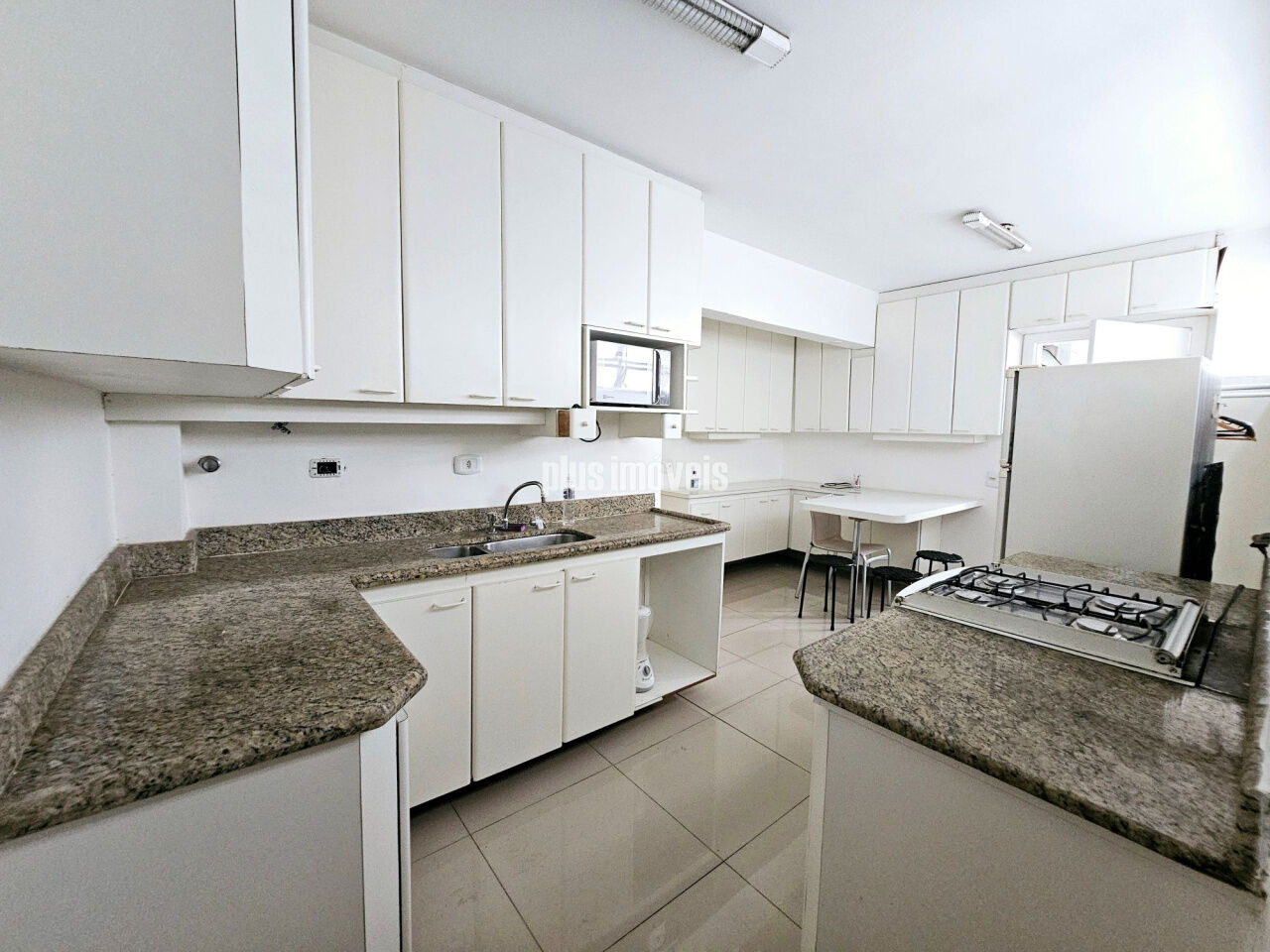 Apartamento, 3 quartos, 134 m² - Foto 3