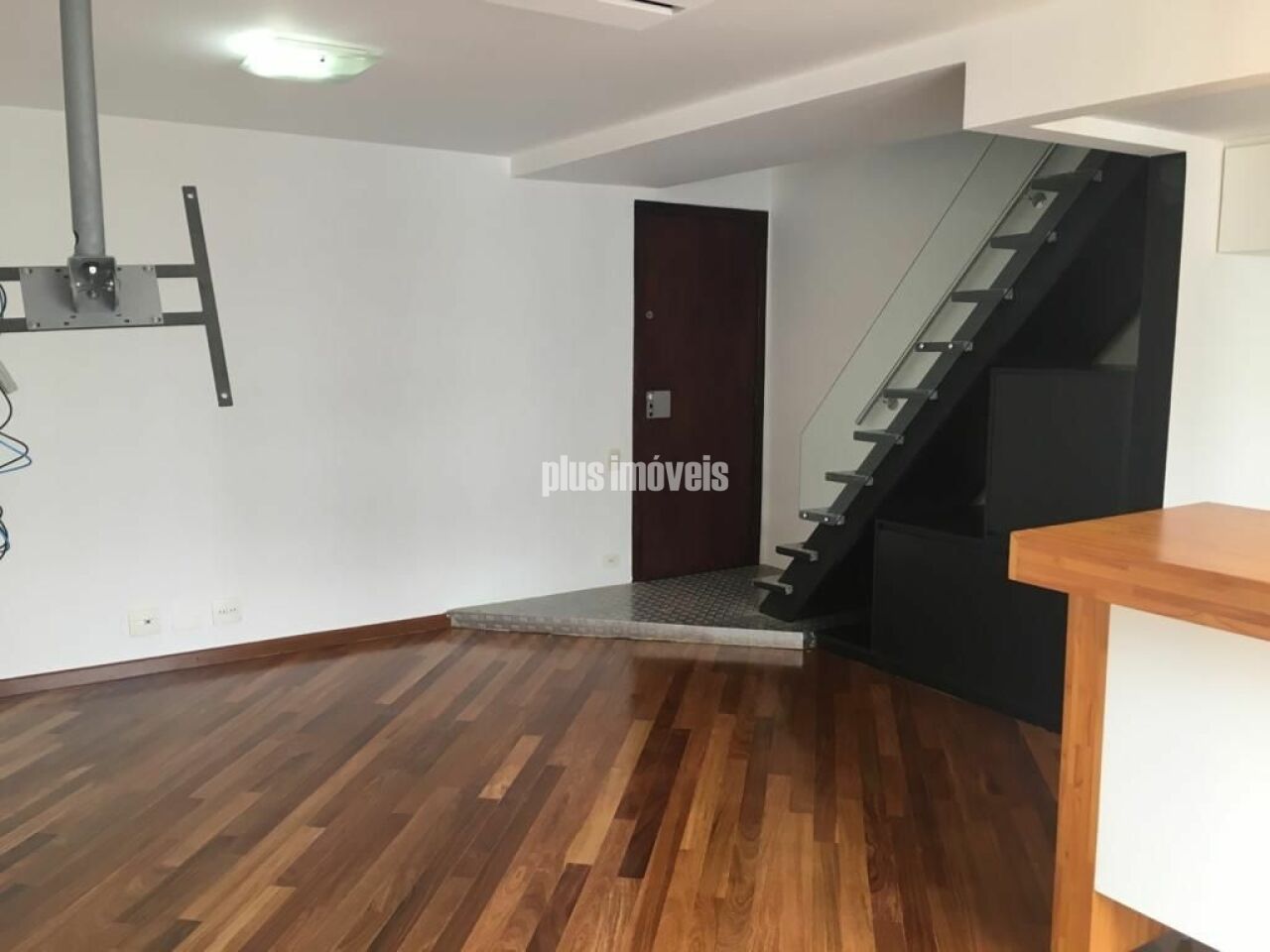 Apartamento, 1 quarto, 70 m² - Foto 1