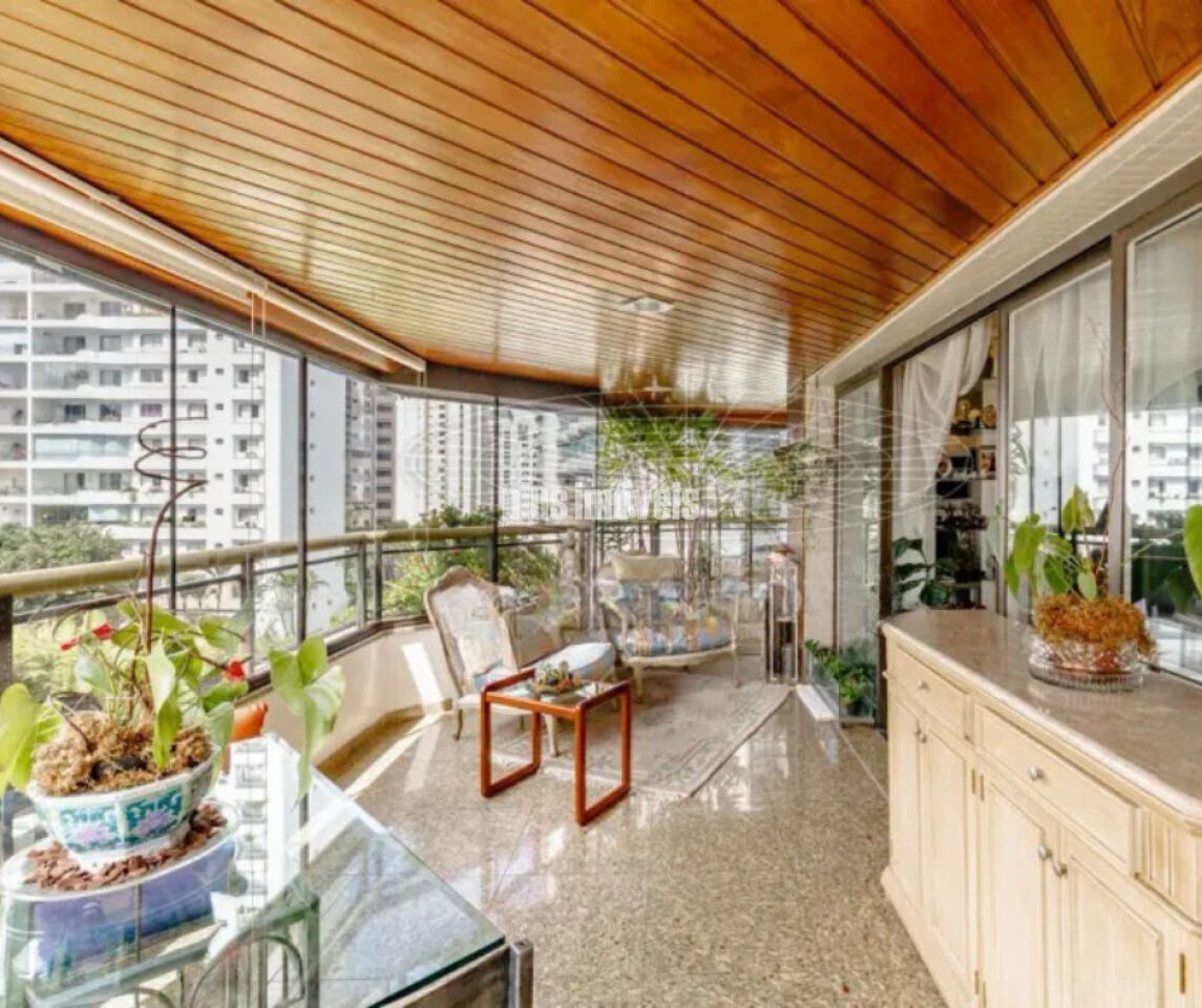 Apartamento, 4 quartos, 266 m² - Foto 1