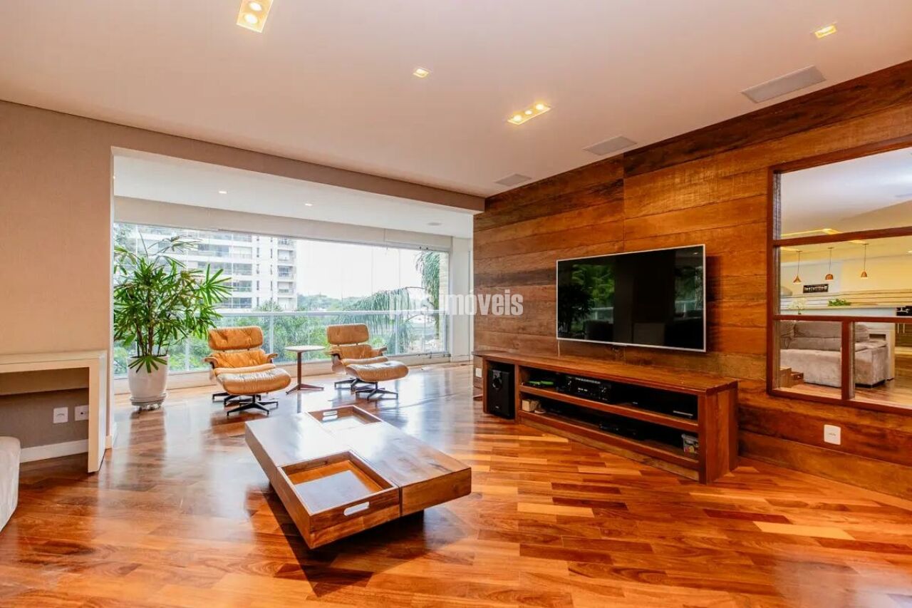 Apartamento, 3 quartos, 242 m² - Foto 2