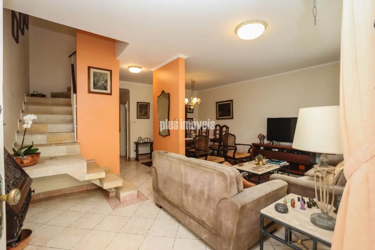 Casa, 3 quartos, 180 m² - Foto 1