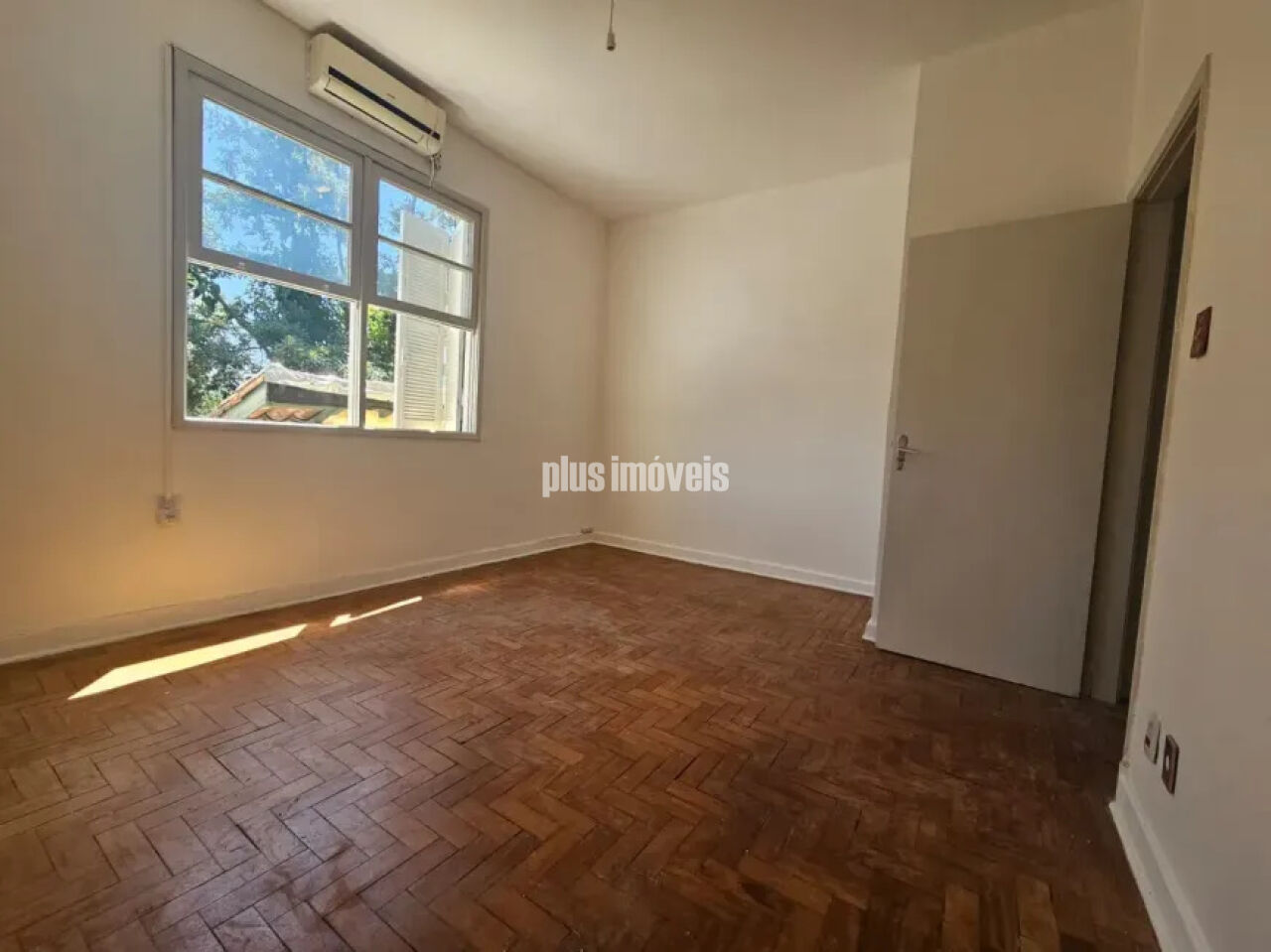 Casa, 2 quartos, 90 m² - Foto 1