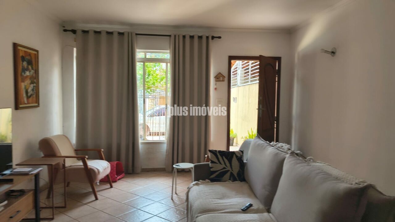 Casa, 3 quartos, 160 m² - Foto 1