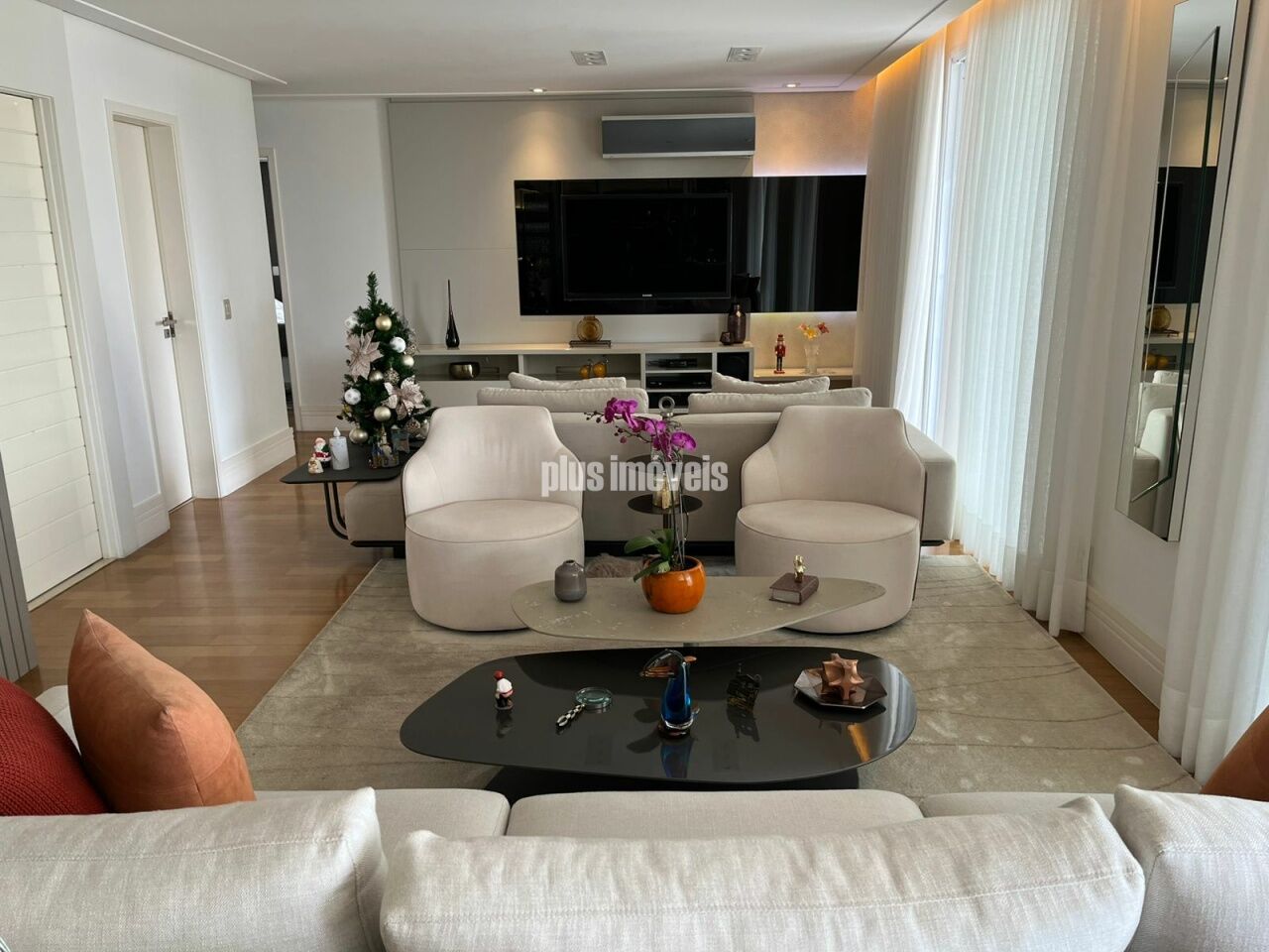 Apartamento, 4 quartos, 233 m² - Foto 1