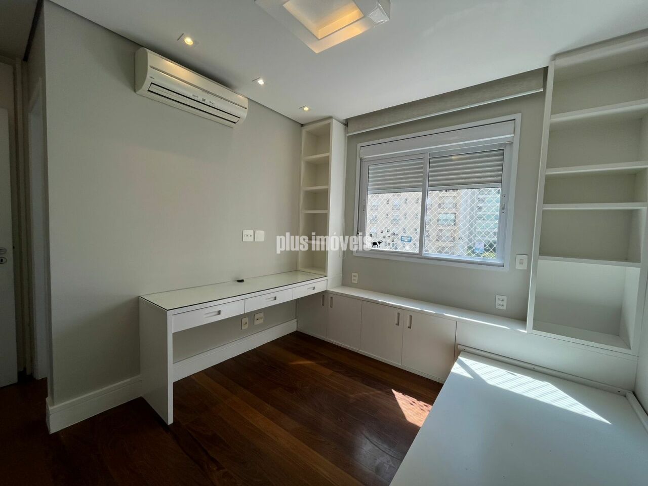 Apartamento, 4 quartos, 233 m² - Foto 9