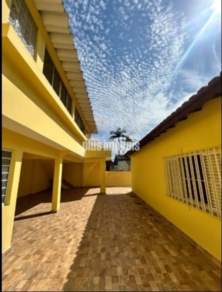 Casa, 3 quartos, 400 m² - Foto 1
