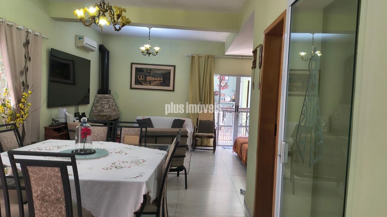 Casa, 3 quartos, 250 m² - Foto 4