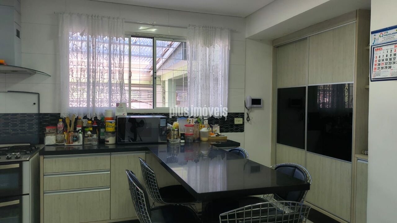 Casa, 3 quartos, 250 m² - Foto 7