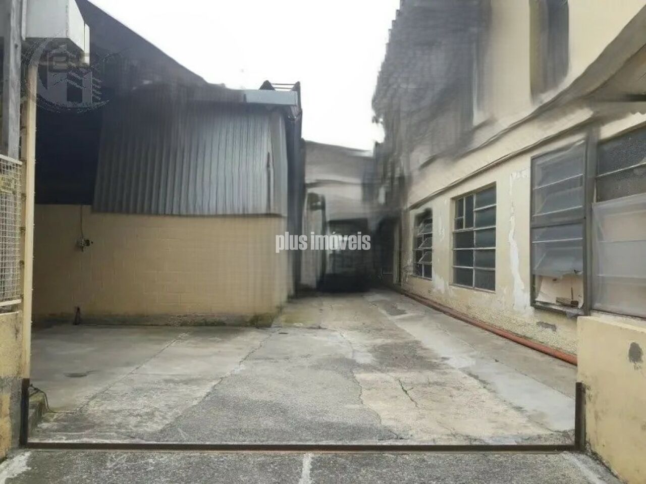 Depósito-Galpão, 2827 m² - Foto 1