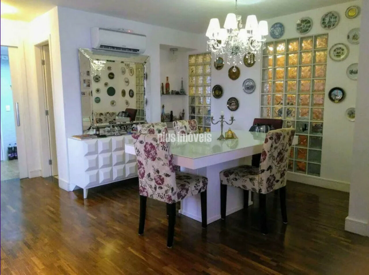 Apartamento, 3 quartos, 140 m² - Foto 1