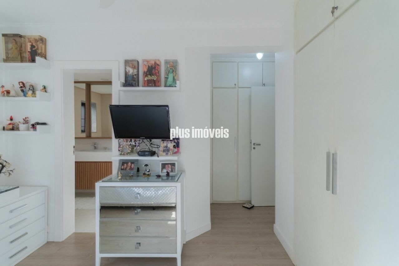 Apartamento, 4 quartos, 250 m² - Foto 22