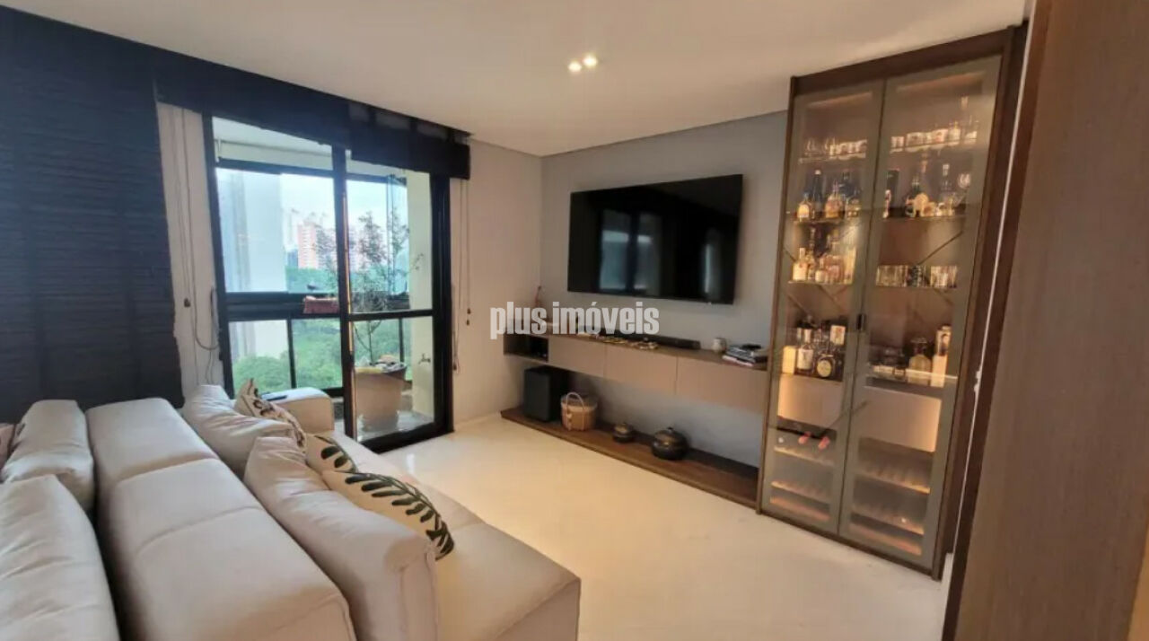 Apartamento, 3 quartos, 220 m² - Foto 2