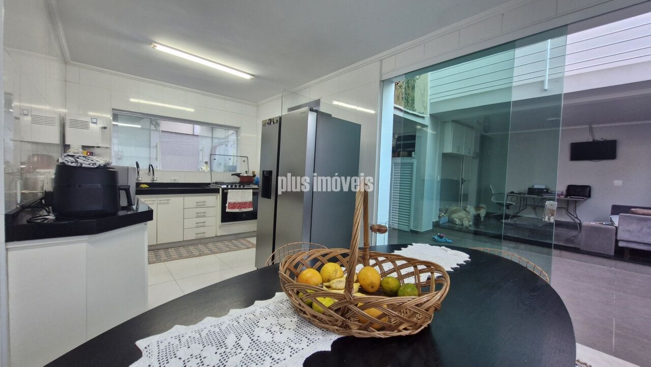 Casa, 4 quartos, 256 m² - Foto 9